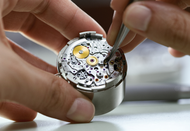 Rolex movement service